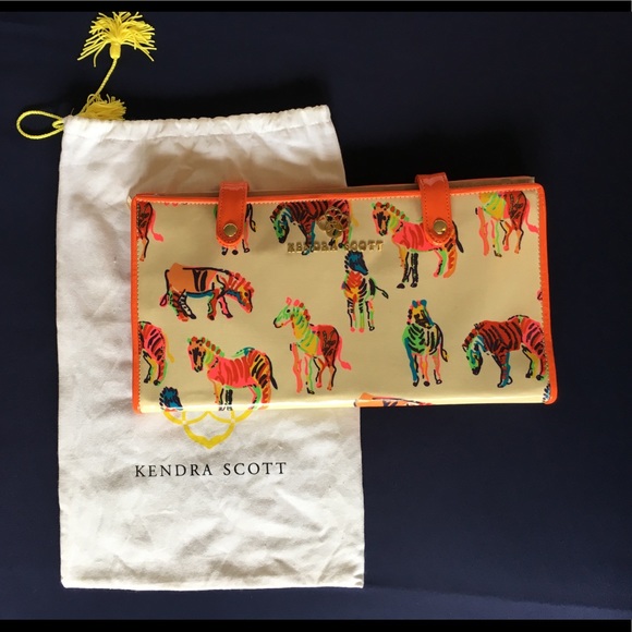Kendra Scott Jewelry - Kendra Scott Jewelry Organizer in Zebra Multi